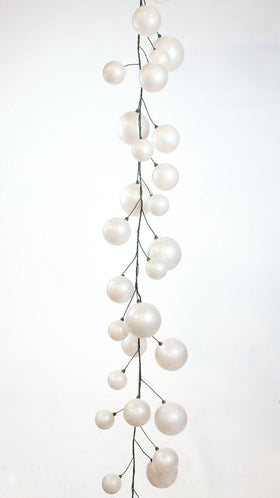 Buy white BALL GARLAND CANDY APPLE (PREORDER)