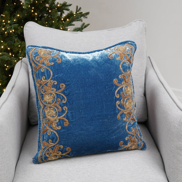 RELEVÉ PILLOW (PREORDER)