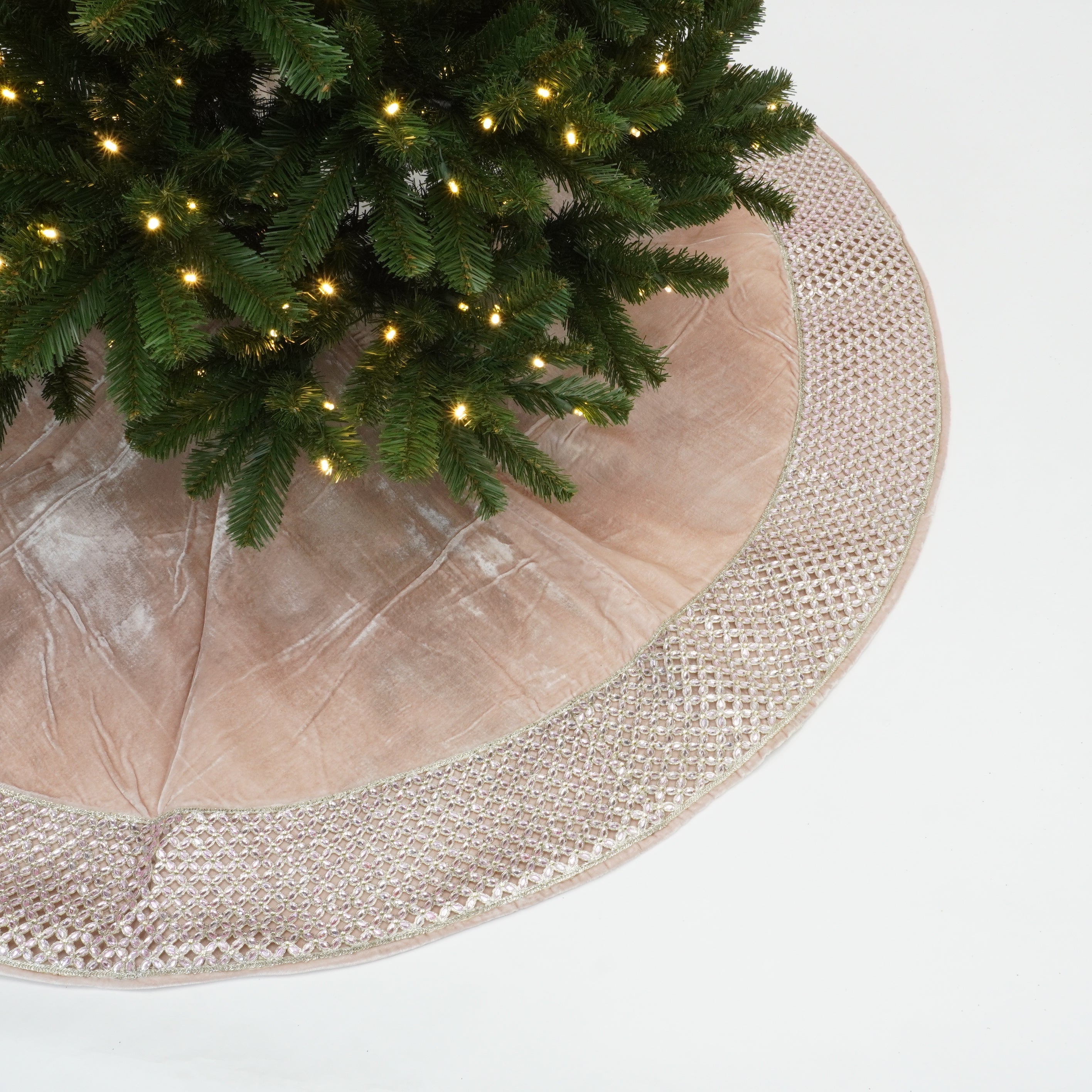 JEWELED BORDER TREE SKIRT (PREORDER)