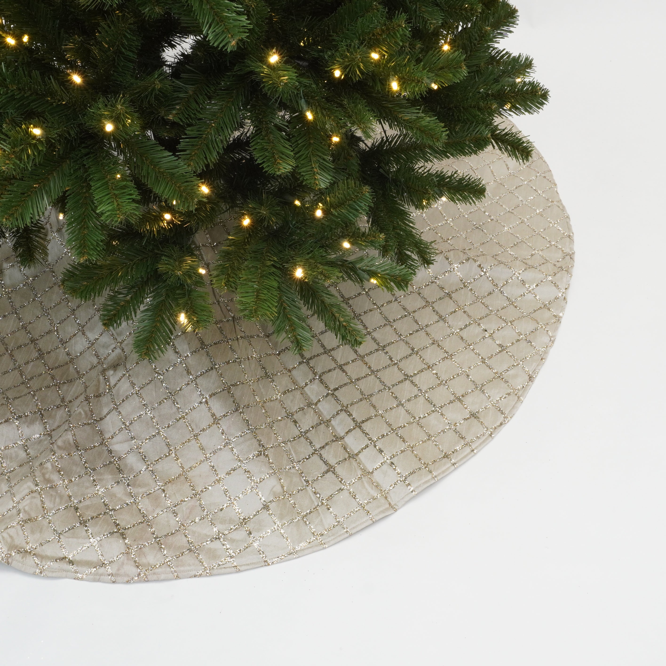 GLITTER LATTICE TREE SKIRT (IN STOCK)