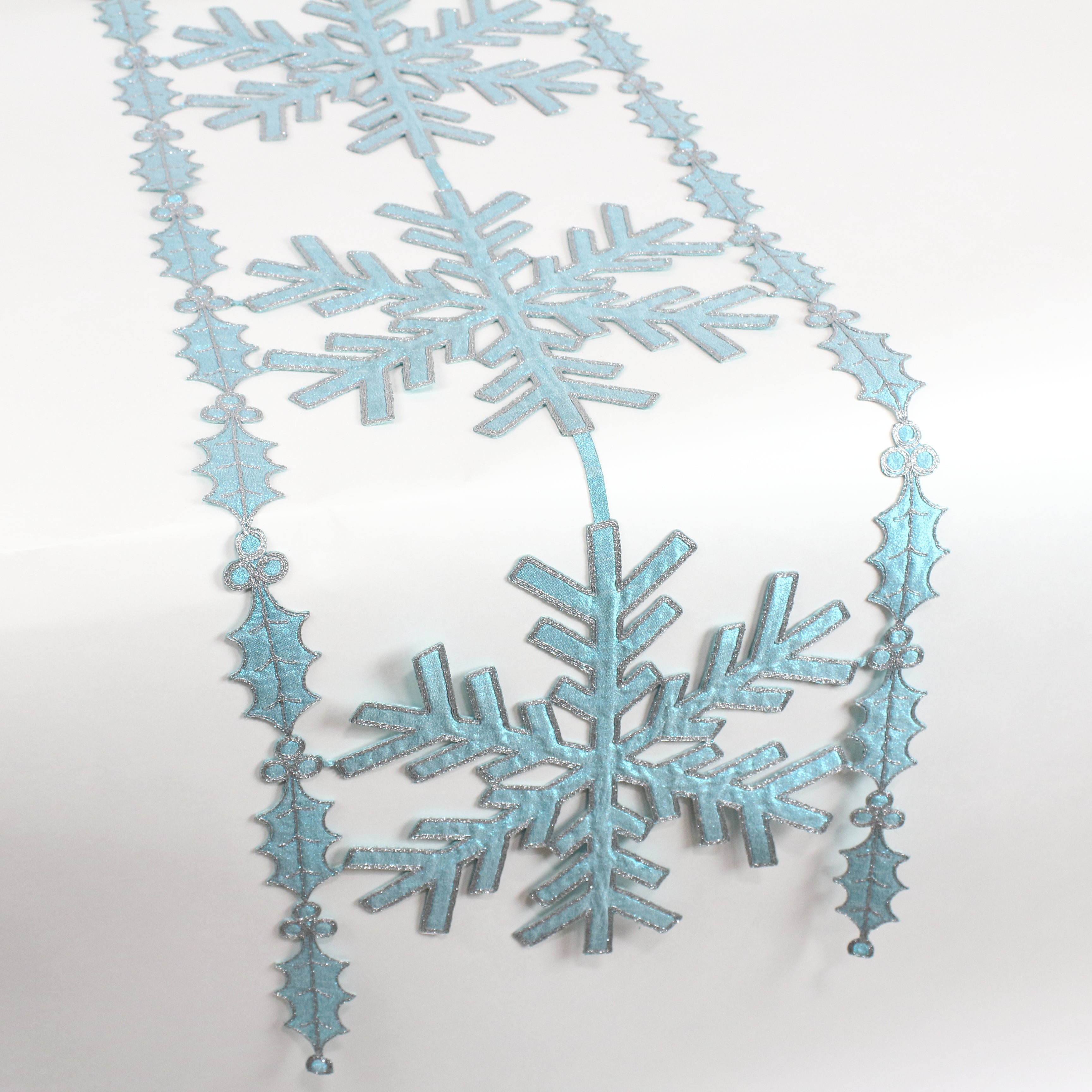 SNOWFLAKE LACE (PREORDER)