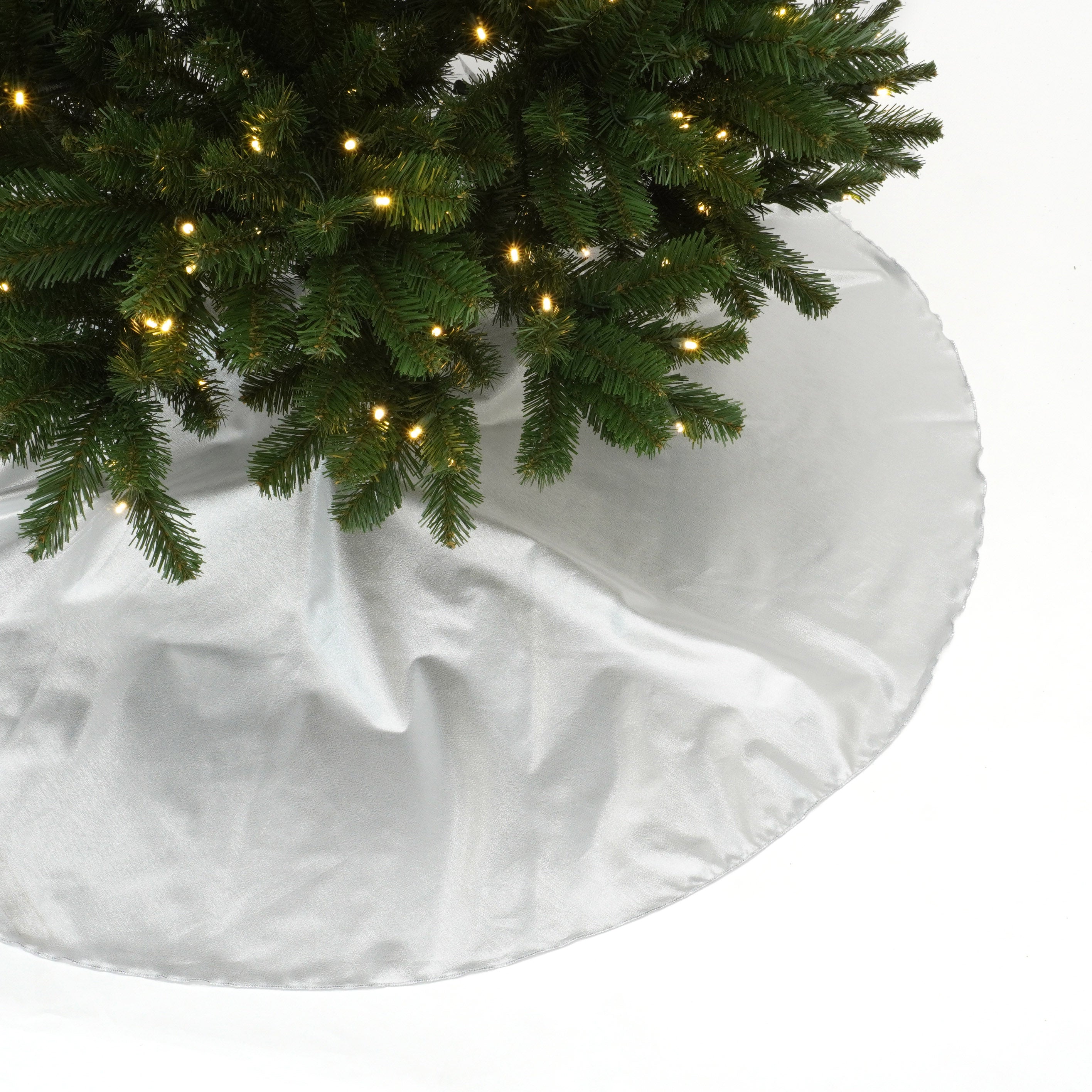 LUSTER TREE SKIRT (IN STOCK)