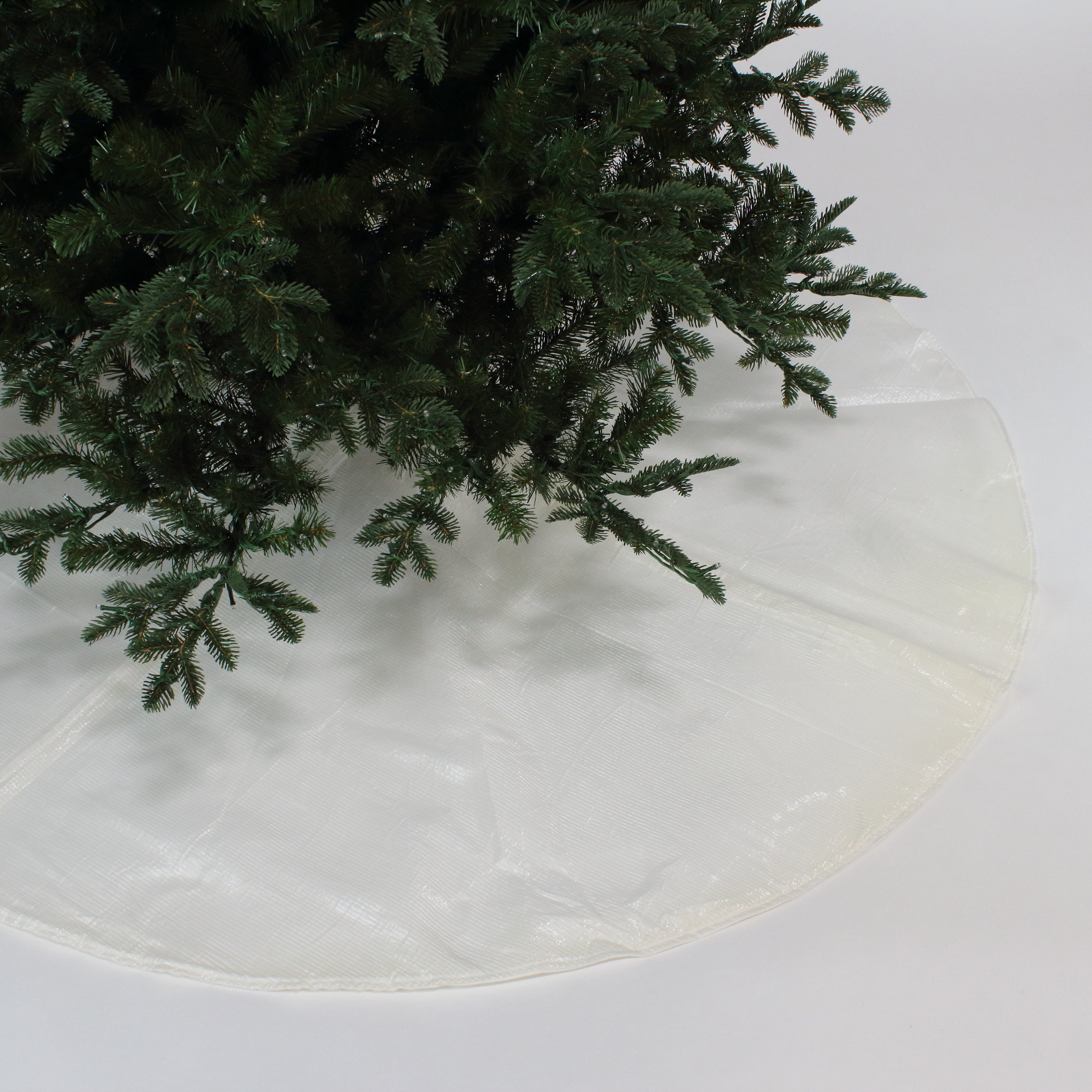 PLEATED METALLIC TREE SKIRT (IN STOCK)